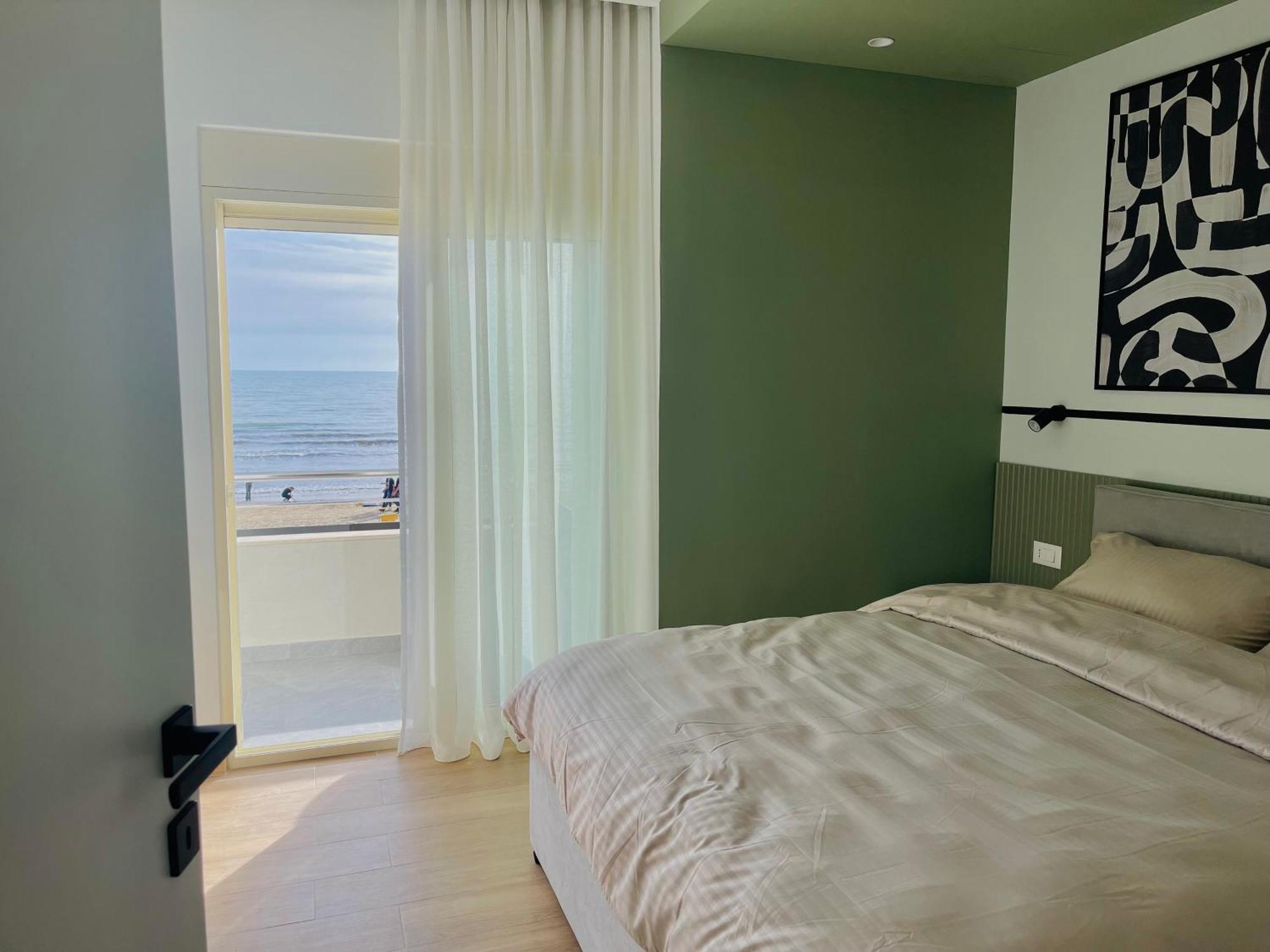 Luxurious Cozy Seaview Apartment Durres Exterior photo